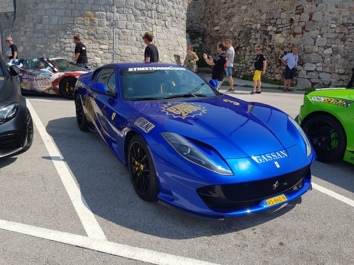 812 Superfast