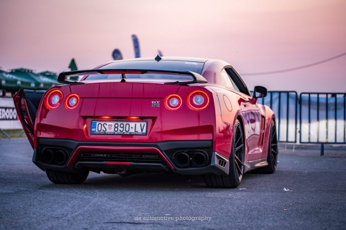 GT-R