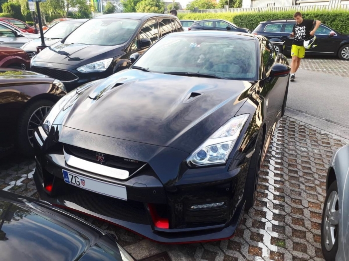 GT-R NISMO