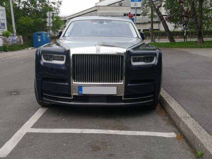 Phantom VIII EWB