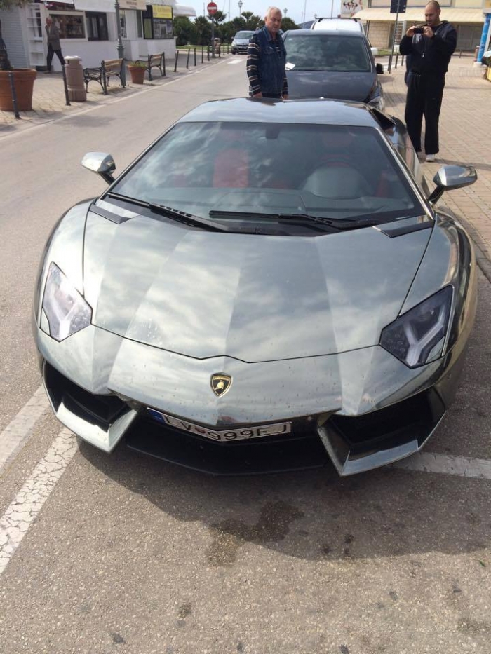 Aventador LP 700-4