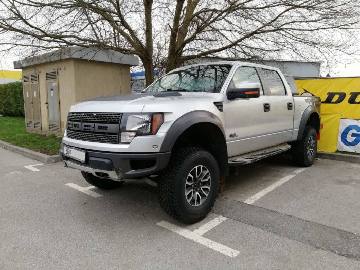 F-150 SVT Raptor