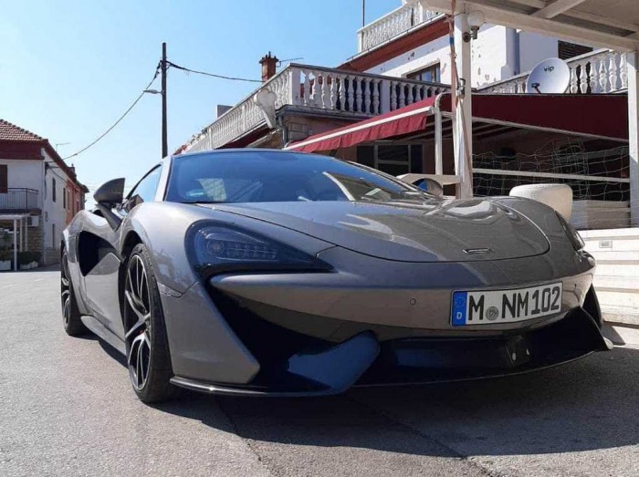 570GT