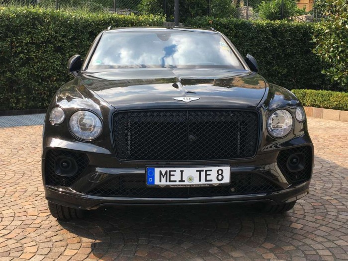 Bentayga