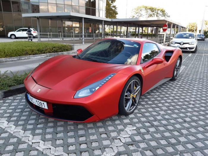 488 Spider