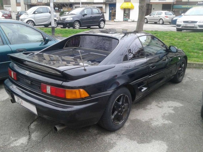 MR2 