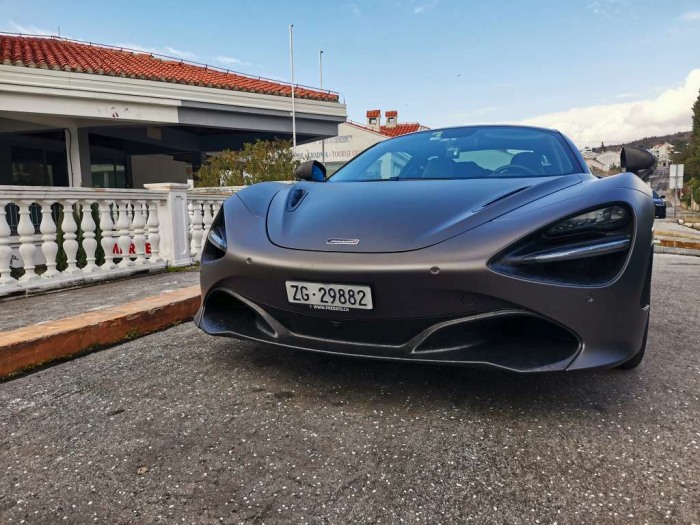 720S