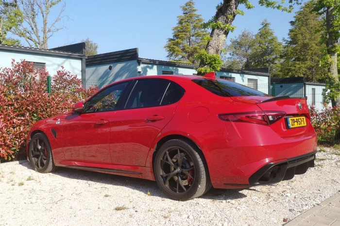Giulia Quadrifoglio