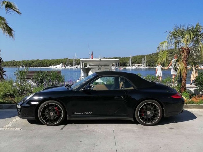 911 Carrera 4 GTS Cabriolet