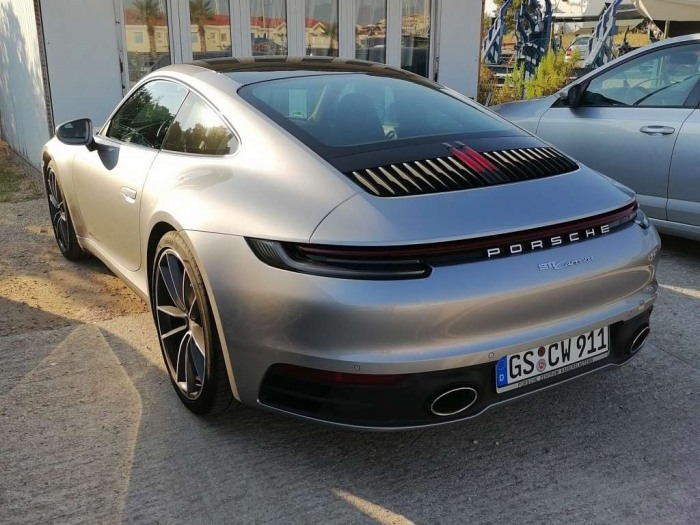 911 Carrera