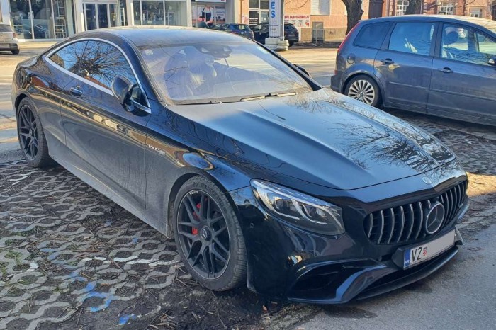 S63 AMG Coupe 4MATIC+