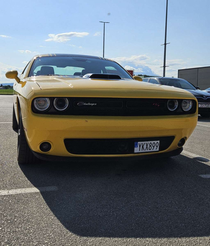 Challenger R/T