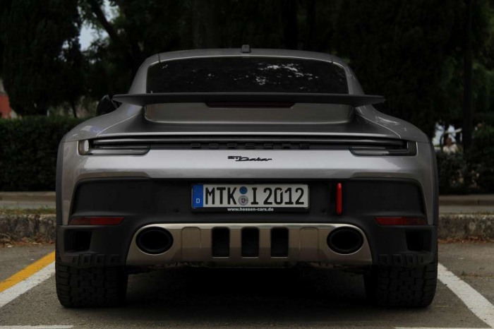 911 Dakar