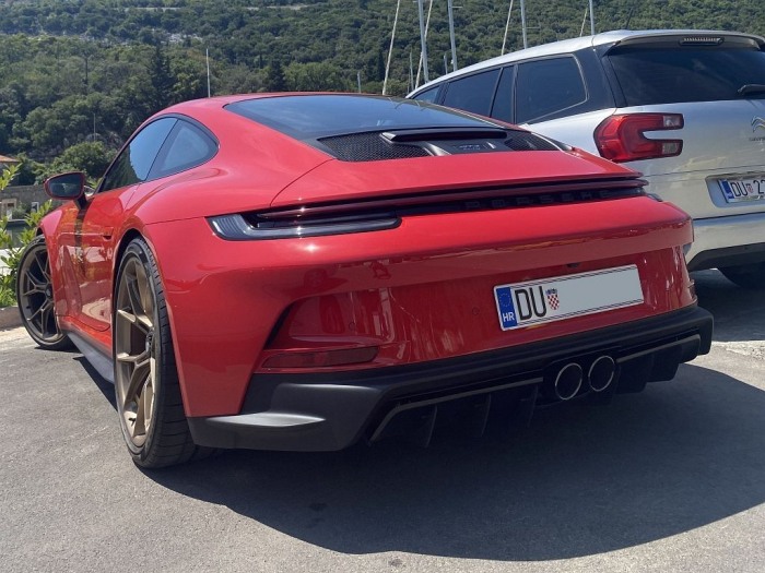 911 GT3 Touring