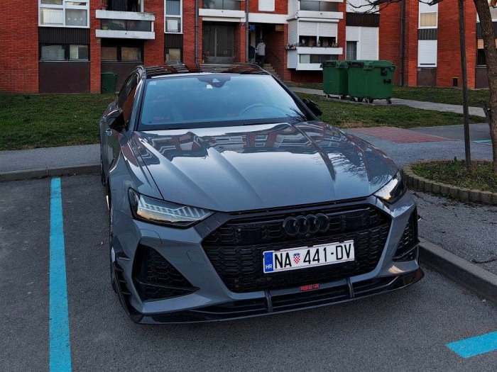 RS6-R Avant