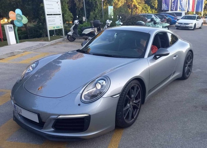 911 Carrera T