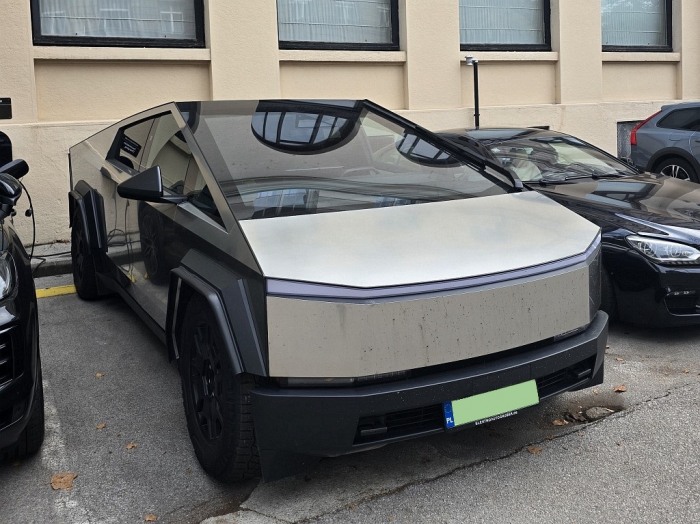 Cybertruck