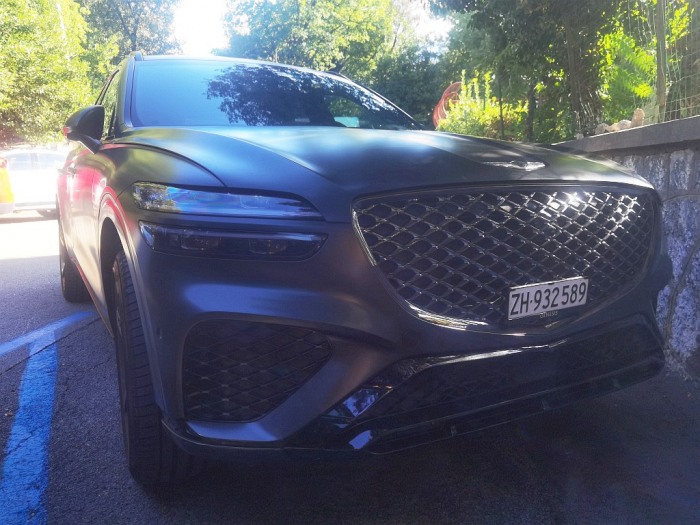 GV70