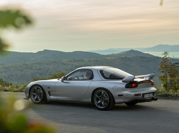 RX-7