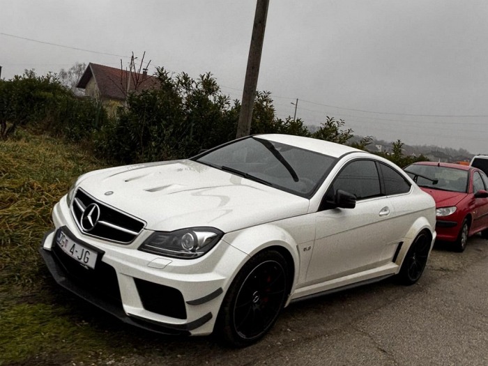 C63 AMG Coupe Black Series