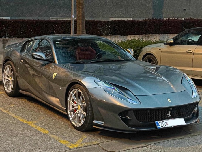 812 Superfast