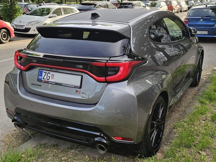 Yaris GR